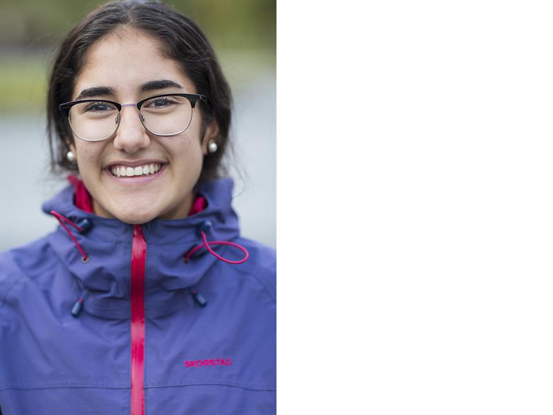 Portrettbilde av ei jente på klimaverksted. Foto: Ronny Danielsen