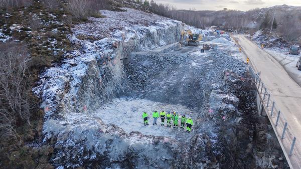 Byggegrop der nytt brukar skal bygges. Bilde